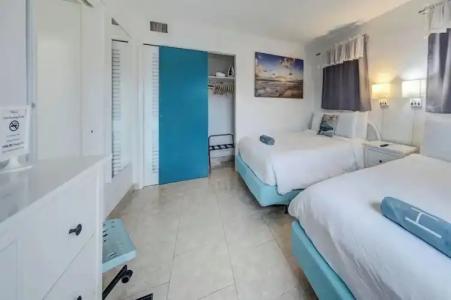 Horizon by the Sea Inn - 49