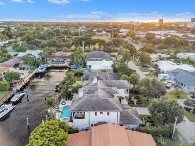 Breakaway Inn Guest House - 35