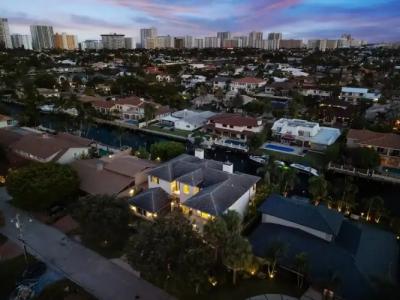 Breakaway Inn Guest House - 45