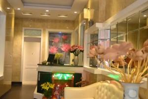 Tran Gia - Lang Ha Hotel, Hanoi