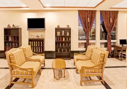 Best Western Plus Commerce - 7