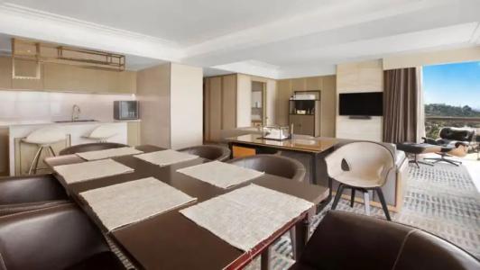 Sheraton Universal - 94