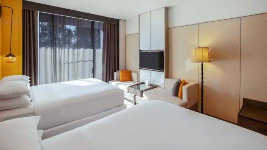 Sheraton Universal - 60