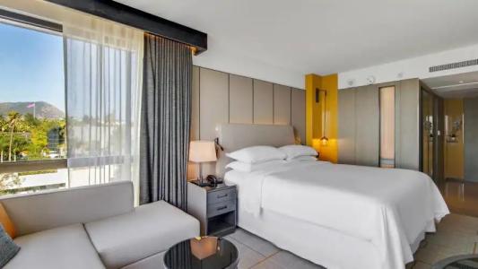 Sheraton Universal - 72