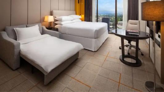 Sheraton Universal - 73