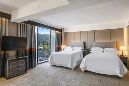 Sheraton Universal - 35