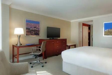 Hilton Los Angeles-Universal City - 62