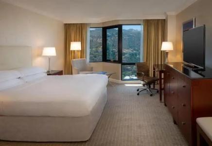 Hilton Los Angeles-Universal City - 55