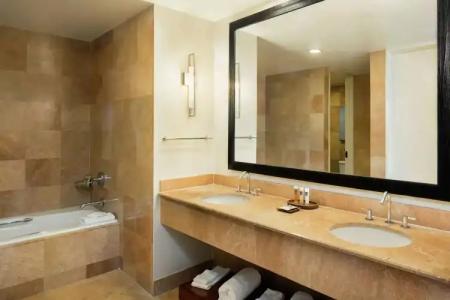 Hilton Waikoloa Village - 83