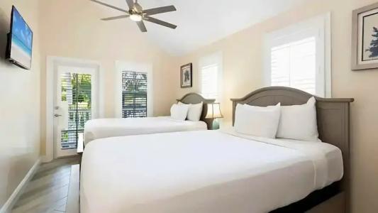 Hawks Cay Resort - 82