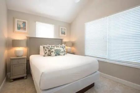 Hawks Cay Resort - 90