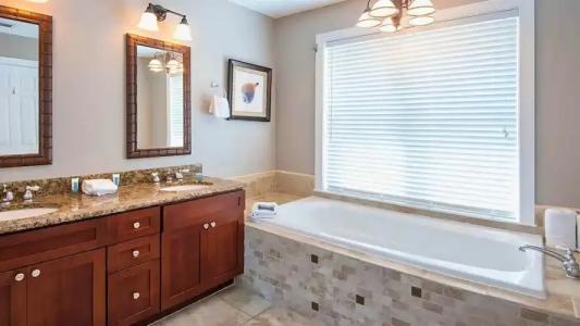 Hawks Cay Resort - 36