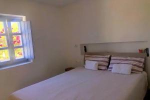 Ancient Thera Studios, Perissa