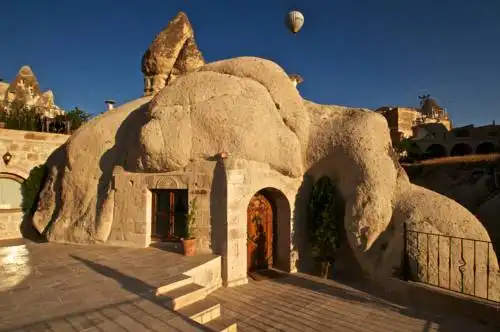 Grand Cave Suites - 0