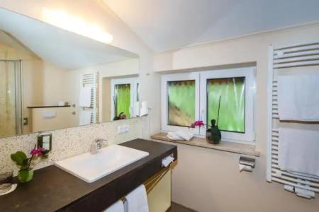 Hotel-Restaurant Bellevue - 38