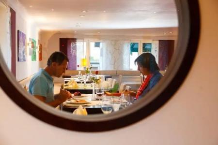 Hotel-Restaurant Bellevue - 12