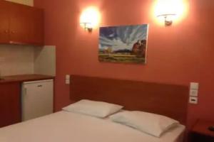 Marvi Hotel, Kamena Vourla