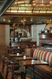 The Bristol by Royal Orchid Management - 20