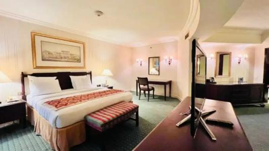 The Bristol by Royal Orchid Management - 42