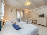 Standard Double room with park view