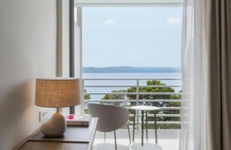 Bluesun Maestral - 44