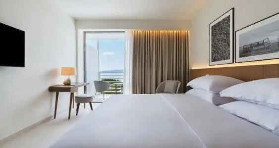 Bluesun Maestral - 69