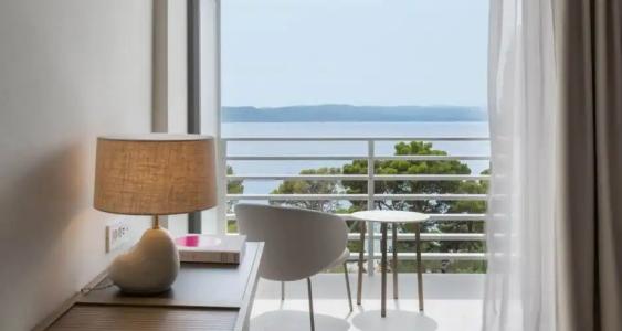 Bluesun Maestral - 71