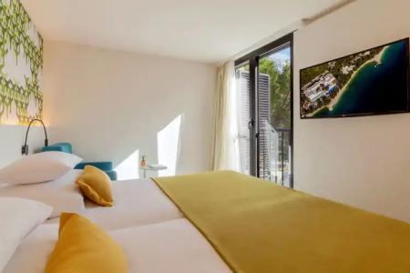 Bluesun Mala Berulia - 50