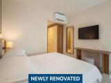Standard Double room with balcony and with partial sea view