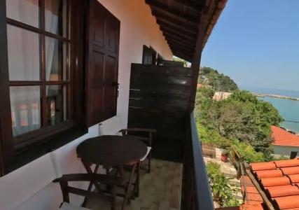 Boutique Kentrikon - 13