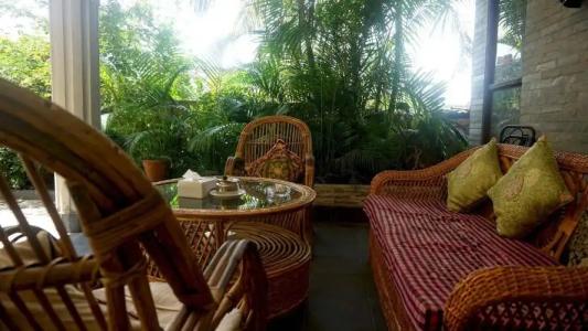 Middle Path and Spa - 25