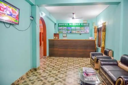 Middle Path and Spa - 1