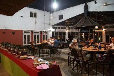 Chitwan Adventure Resort - 13