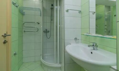 Pansionat izumrud Health resort - 62