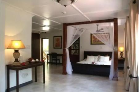 Chateau St Cloud - 123