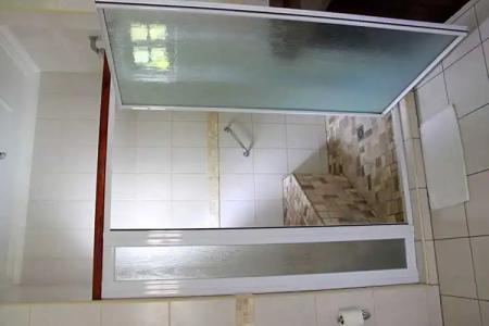 Chateau St Cloud - 100