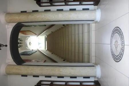 Chateau St Cloud - 120