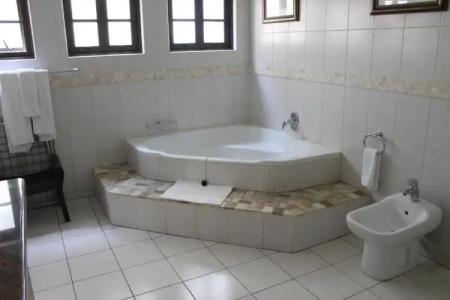 Chateau St Cloud - 112