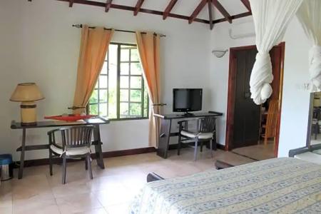 Chateau St Cloud - 66