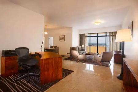 Hilton Colombo Residence - 3