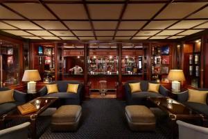 Cinnamon Lakeside, Colombo