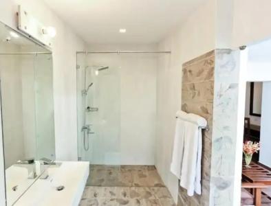 Golden Star Beach - 64