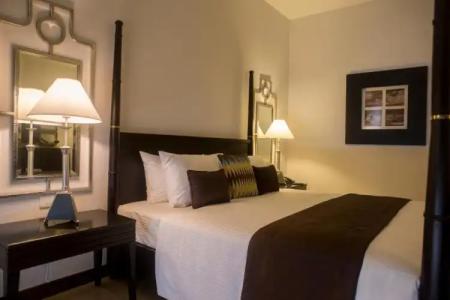 Blue Water Club Suites - 45