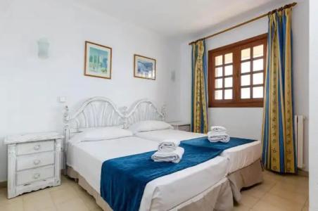 Sol y Mar Apartments - 37