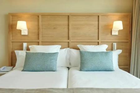 Iberostar Waves Cala Domingos - 37