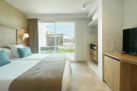 Iberostar Waves Cala Domingos - 35