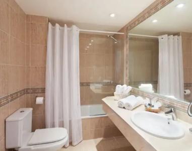 FERGUS Style Cala Blanca Suites - 18