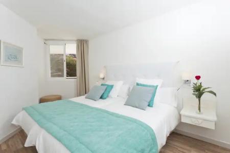 FERGUS Style Cala Blanca Suites - 2