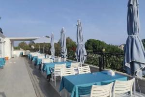 Beachway Hotel, Side