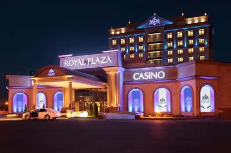 Royal Plaza and Casino - 0